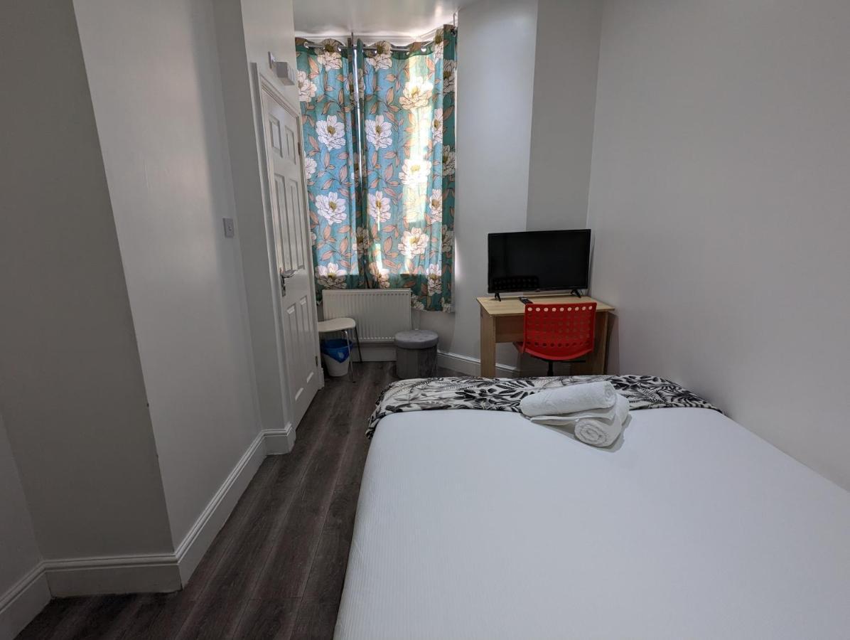 Mile End- Prime Location Ξενοδοχείο Λονδίνο Εξωτερικό φωτογραφία